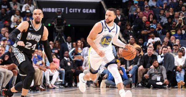 轻微侧身 轻微侧身