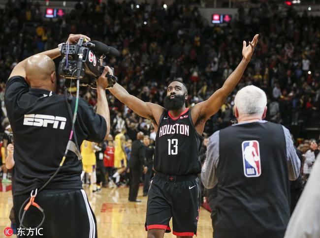 后错位强突 后错位强突